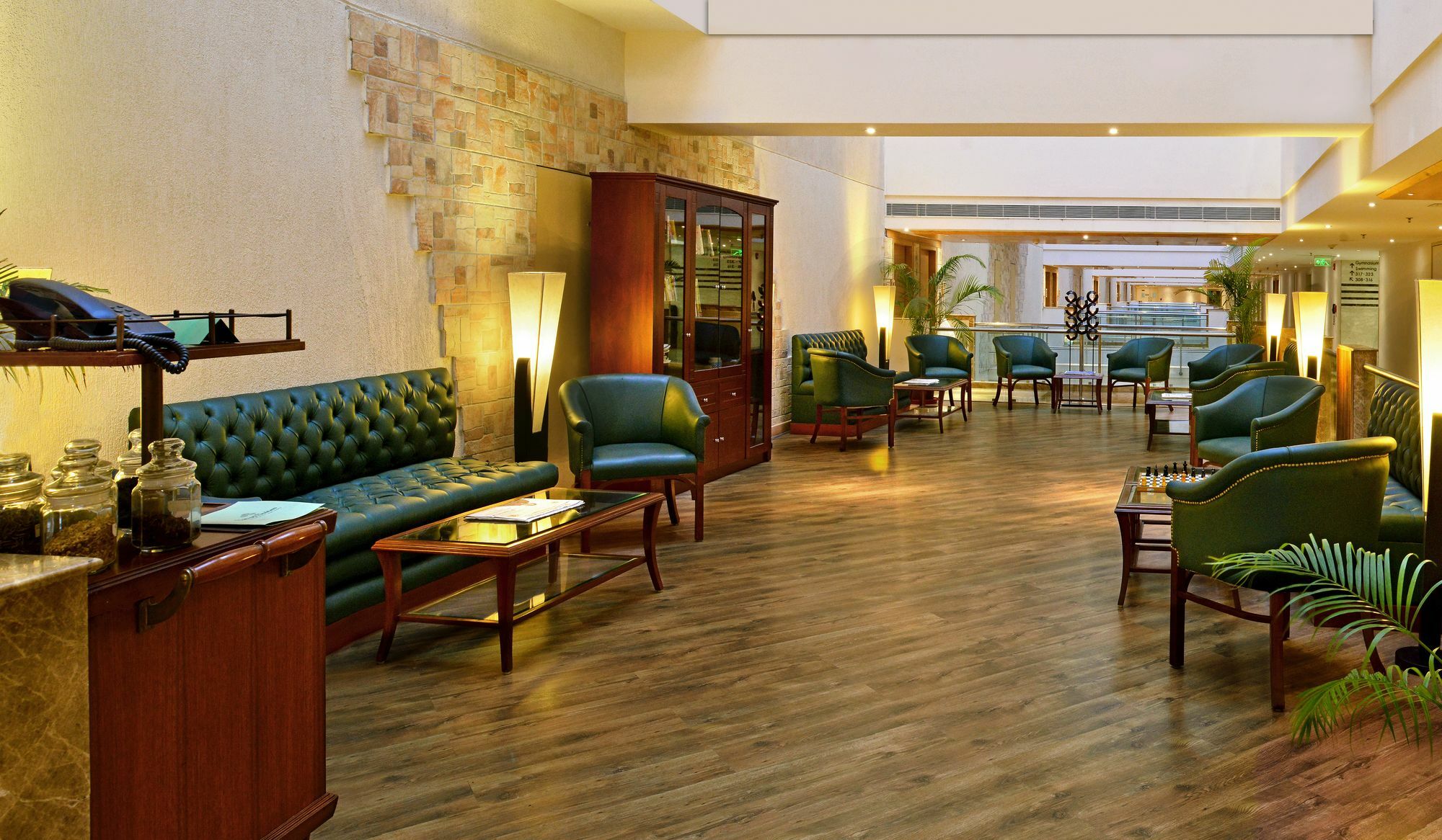 Savoy Suites Manesar Gurgaon Eksteriør billede